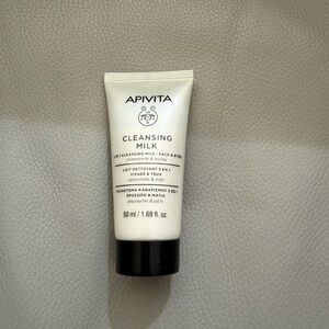 NEE Apivita Cleansing Milk – White | 3-in-1 Face & Eye Cleanser